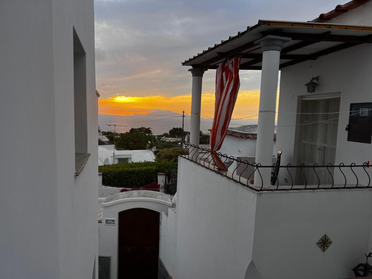 Casa Dora Bed & Breakfast Anacapri  Exterior photo